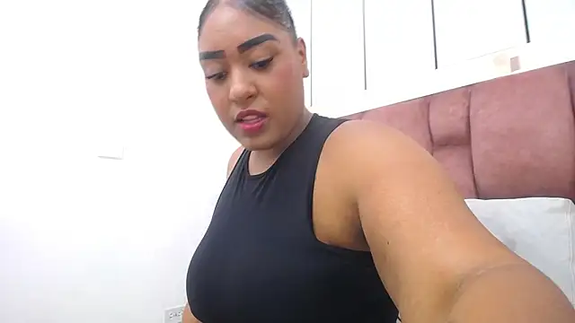 arianna pearl online show from March 26, 2026, 12:58 pm