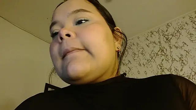 sexychubby    online show from October 13, 2025, 10:54 pm