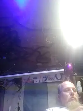 Kevinmc1d online show from October 8, 2025, 5:20 am