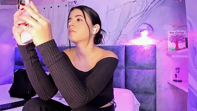 IvySanders1 online show from March 5, 2025, 3:08 am