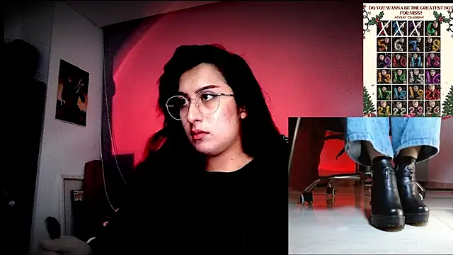 Snapshot of Scarlett_Sen chatting on December 4, 2025, 2:05 pm Scarlett Sen online show from December 4, 2025, 2:05 pm