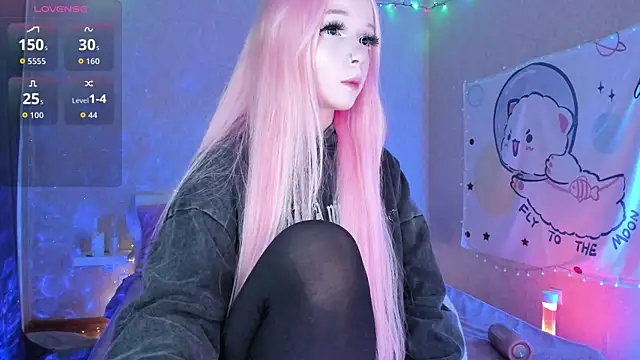 Misty Shadow online show from November 24, 2025, 10:43 pm