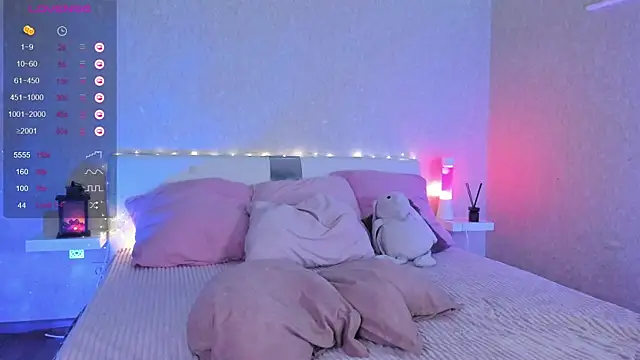 Snapshot of Misty_Shadow chatting on March 6, 2025, 9:53 pm Misty Shadow online show from March 6, 2025, 9:53 pm