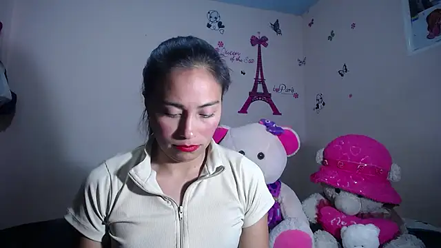 hanna girl21 online show from November 29, 2025, 4:56 am