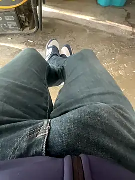 MAHKE12 online show from October 23, 2025, 12:15 pm