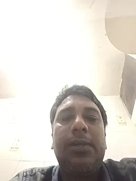 divakar2022 online show from November 7, 2025, 6:12 pm