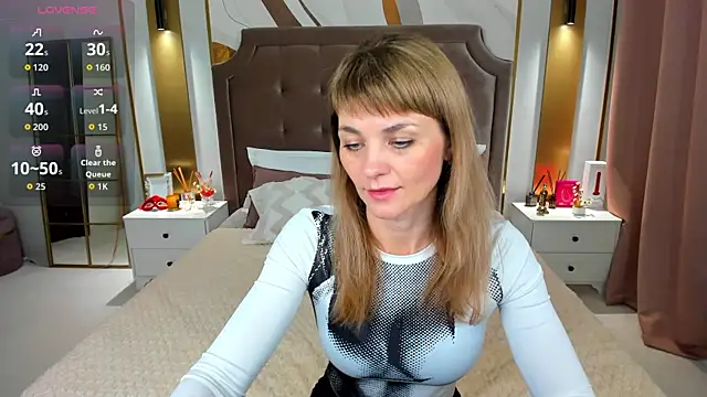 annasimonsj online show from April 19, 2026, 1:06 am