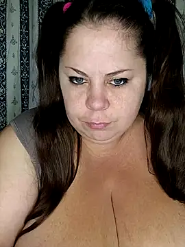 Ginabig online show from September 26, 2025, 5:36 am