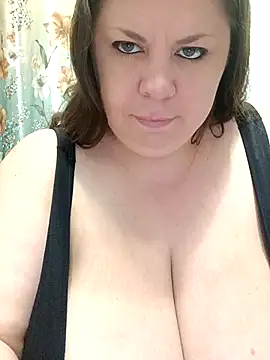 Ginabig online show from April 20, 2026, 5:21 am