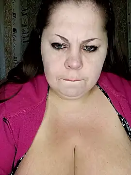 Snapshot of Ginabig chatting on January 13, 2026, 3:43 am Ginabig online show from January 13, 2026, 3:43 am