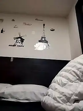 stifen  online show from January 25, 2025, 2:58 am