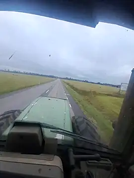 utoopia777 online show from October 6, 2025, 9:32 am