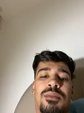 Snapshot of Hermanooooooo chatting on May 21, 2026, 10:45 am Hermanooooooo online show from May 21, 2026, 10:45 am
