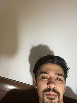 Snapshot of Hermanooooooo chatting on May 15, 2026, 3:04 am Hermanooooooo online show from May 15, 2026, 3:04 am