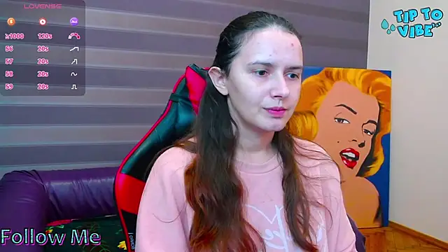 iris nikhols online show from November 17, 2025, 9:41 pm