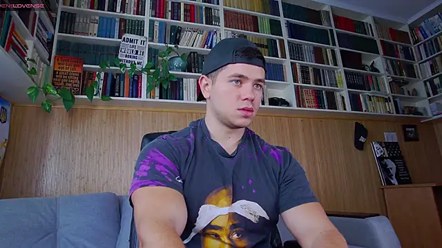 Arilas  online show from September 27, 2025, 6:30 am