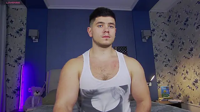 Arilas  online show from December 10, 2024, 1:44 pm