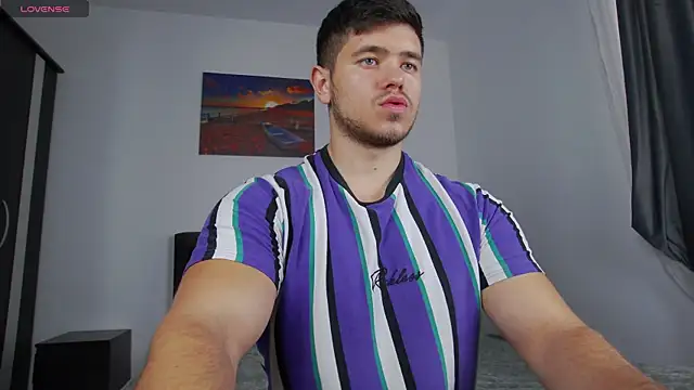 Arilas  online show from November 4, 2025, 7:34 am