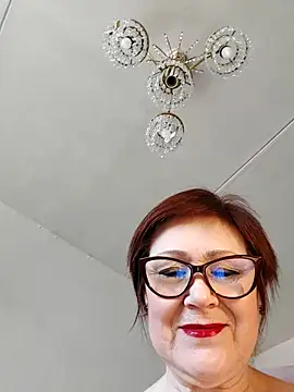 Snapshot of Fire_Night chatting on October 4, 2025, 8:05 am Fire Night online show from October 4, 2025, 8:05 am