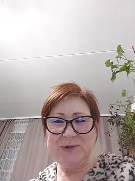 Snapshot of Fire_Night chatting on November 27, 2025, 5:35 pm Fire Night online show from November 27, 2025, 5:35 pm