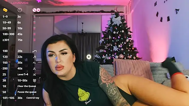 MichelleSwanX online show from December 5, 2025, 5:33 pm