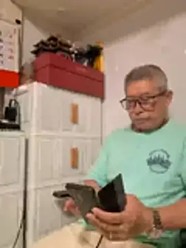 Snapshot of zw246890 chatting on July 30, 2026, 10:36 am zw246890 online show from July 30, 2026, 10:36 am