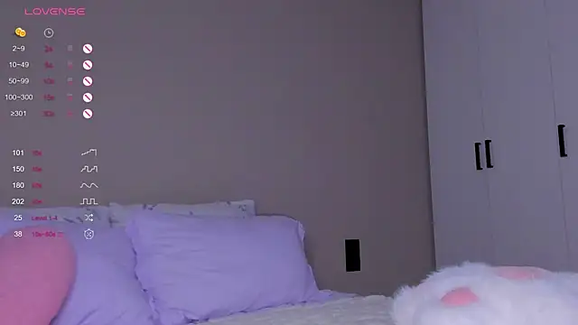 Snapshot of NejaSatin chatting on October 16, 2025, 7:38 am NejaSatin online show from October 16, 2025, 7:38 am