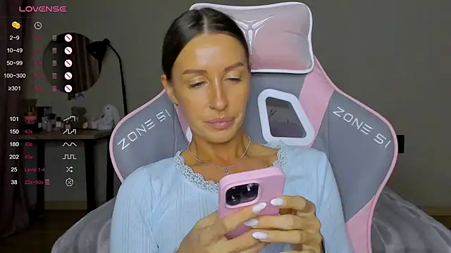 NejaSatin online show from April 25, 2026, 10:40 am