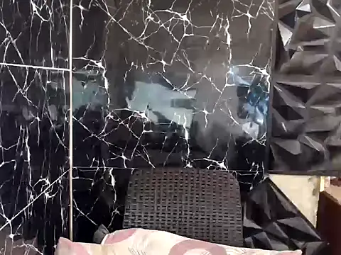 Snapshot of MissKeanna chatting on January 23, 2025, 7:43 am MissKeanna online show from January 23, 2025, 7:43 am