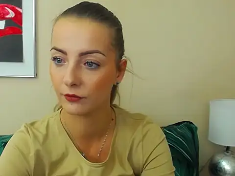 NatalieSexy online show from October 29, 2025, 7:18 am