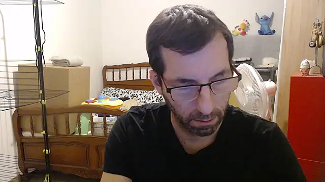 Snapshot of steph19x5 chatting on November 19, 2025, 9:53 am steph19x5 online show from November 19, 2025, 9:53 am