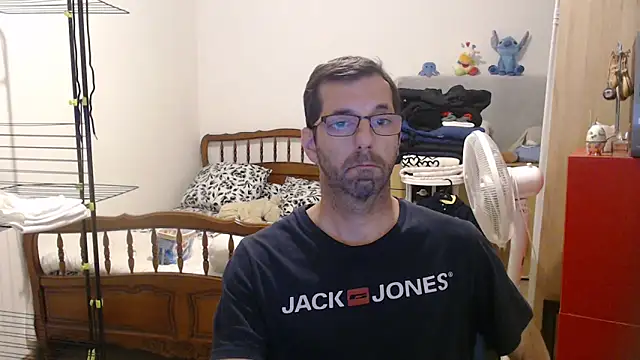 Snapshot of steph19x5 chatting on October 23, 2025, 7:18 am steph19x5 online show from October 23, 2025, 7:18 am