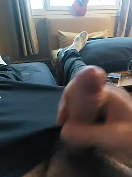 dady-arvey online show from December 17, 2024, 8:12 am