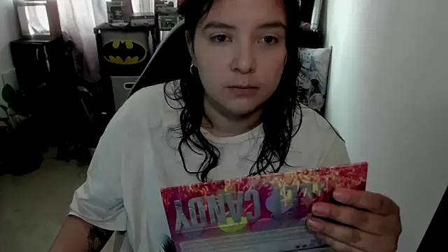aika-dreams online show from June 4, 2026, 2:11 pm
