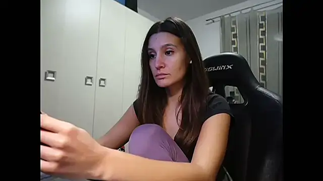 Snapshot of GodlyTheia chatting on December 12, 2024, 9:04 pm GodlyTheia online show from December 12, 2024, 9:04 pm