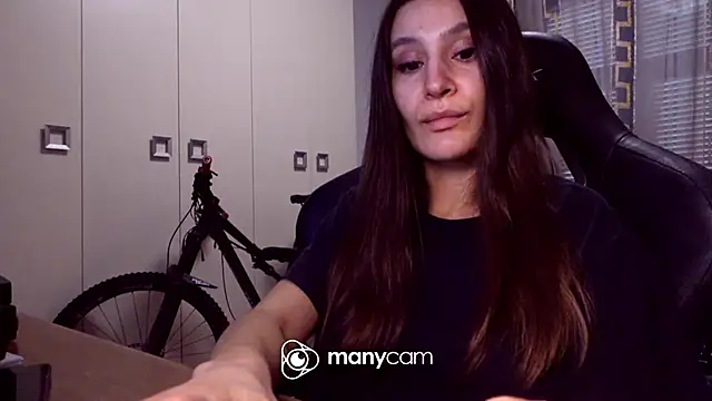 Snapshot of GodlyTheia chatting on January 10, 2025, 2:34 pm GodlyTheia online show from January 10, 2025, 2:34 pm