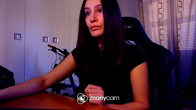 Snapshot of GodlyTheia chatting on March 5, 2025, 1:06 pm GodlyTheia online show from March 5, 2025, 1:06 pm