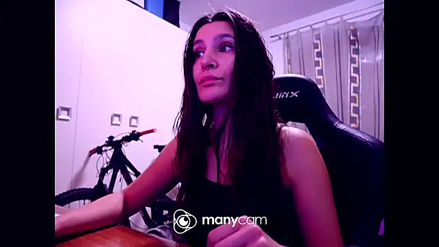 Snapshot of GodlyTheia chatting on January 27, 2025, 7:35 pm GodlyTheia online show from January 27, 2025, 7:35 pm