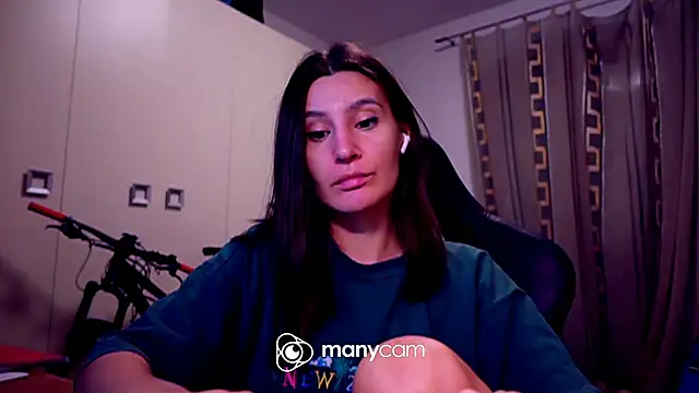 Snapshot of GodlyTheia chatting on February 25, 2025, 7:49 pm GodlyTheia online show from February 25, 2025, 7:49 pm