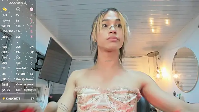 stormytt  online show from February 24, 2025, 3:55 am