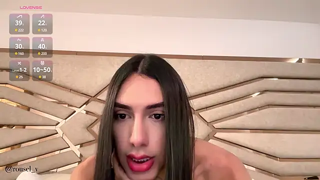 Snapshot of aaronKeller chatting on November 4, 2025, 7:28 pm aaronKeller online show from November 4, 2025, 7:28 pm