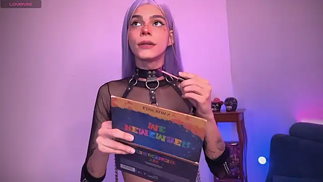 Varya Ferreira online show from March 21, 2025, 2:07 am