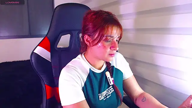 Vannessa  Shy online show from April 8, 2026, 11:50 pm