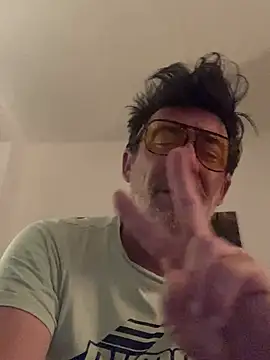 maxximere online show from April 20, 2026, 11:06 pm