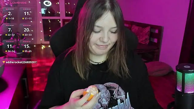 XNirvanaX online show from January 8, 2026, 5:02 am