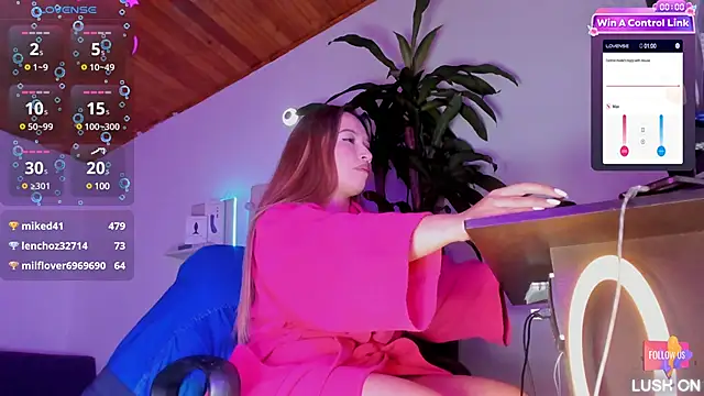 Snapshot of _asscutebig_ chatting on January 12, 2025, 9:19 am asscutebig online show from January 12, 2025, 9:19 am