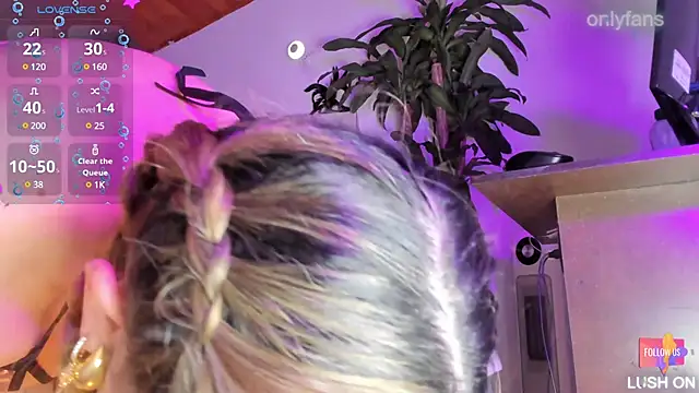 Snapshot of _asscutebig_ chatting on January 6, 2025, 12:05 am asscutebig online show from January 6, 2025, 12:05 am