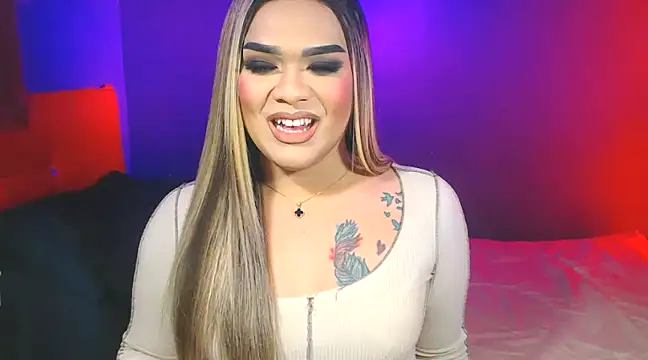 VictoriaEliz online show from January 19, 2025, 9:45 pm