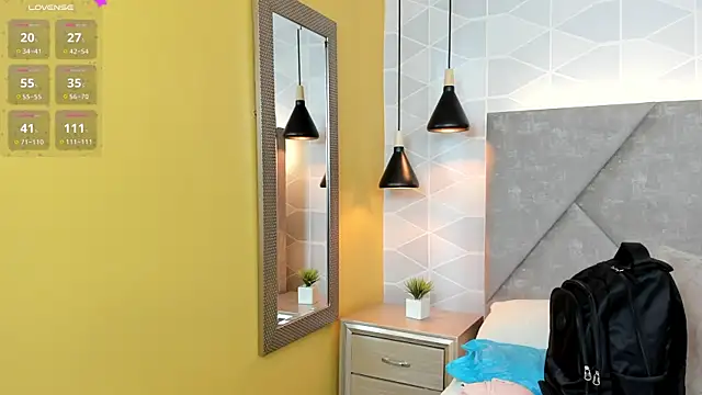 Sammy Fit  online show from November 19, 2025, 12:38 pm