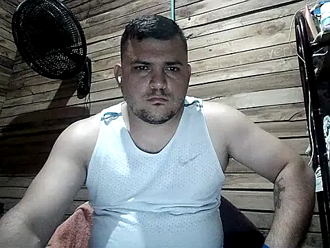 Snapshot of Arcangel_05 chatting on April 8, 2026, 3:52 am Arcangel 05 online show from April 8, 2026, 3:52 am